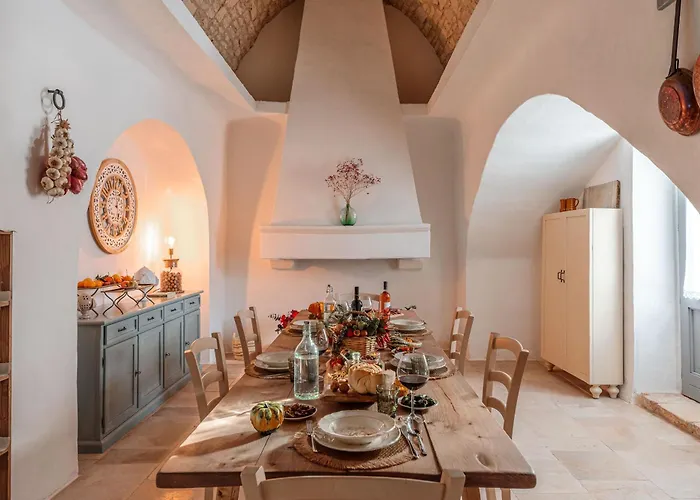 Masseria Le Monache - Epoca Collection فيلة مارتينا فرانكا